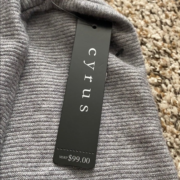 Cyrus Grey Long Sweater - Picture 2 of 4